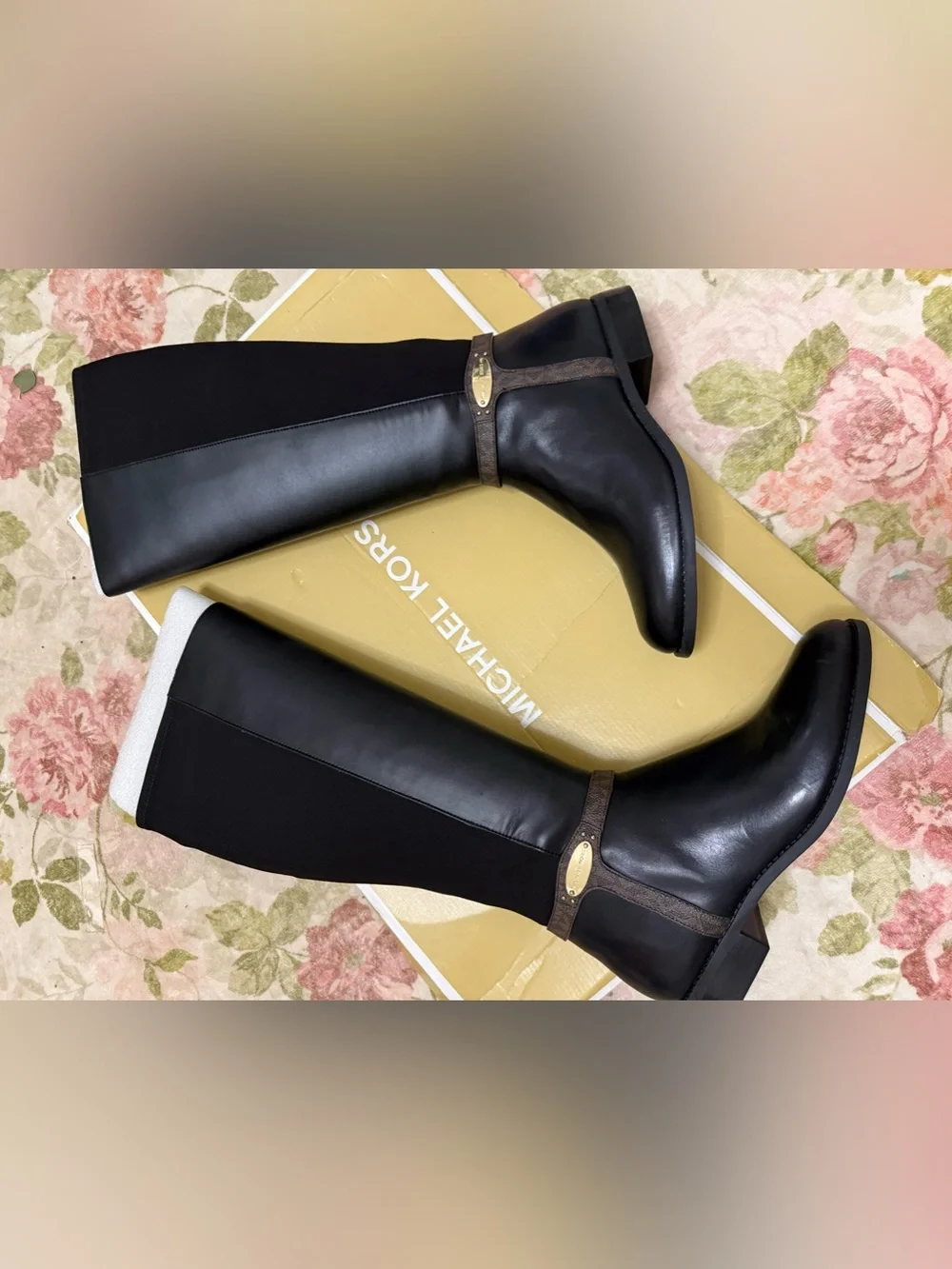 NWT Michael Kors 100% Leather Finley Boot